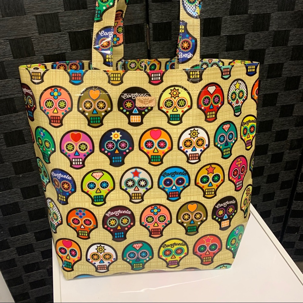 Consuela Sugar Skulls Grab and Go Basic Bag.
